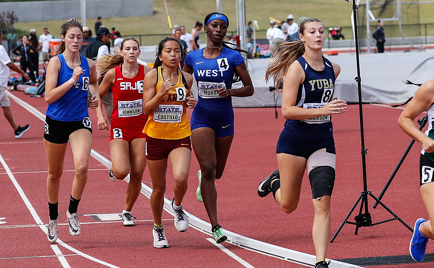 Angel Morris (center) finished in the fifth place in the heptathlon at the 2022 State Championships. (Photo courtesy CCCAA)